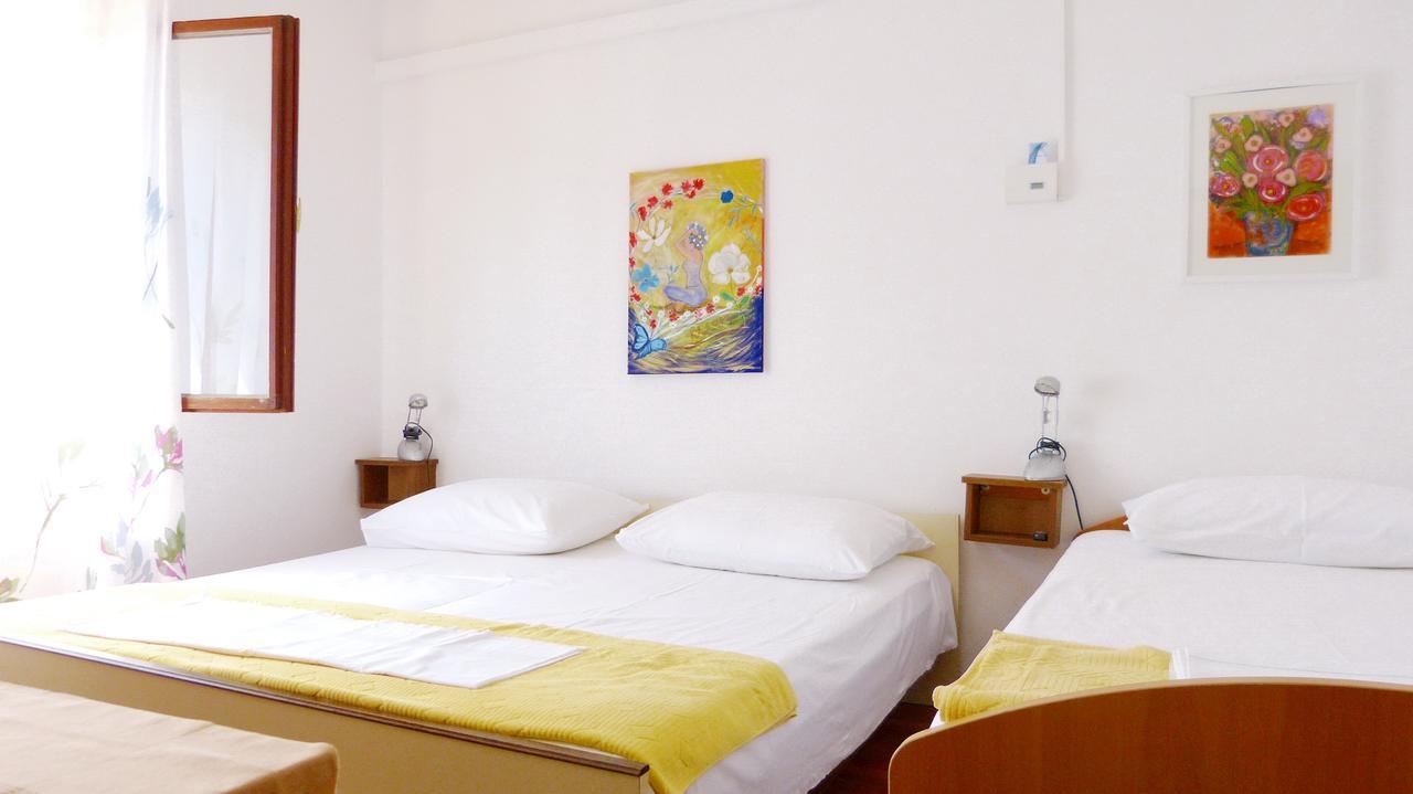 Beach Front Apartments Balica Rat Omis Exterior photo