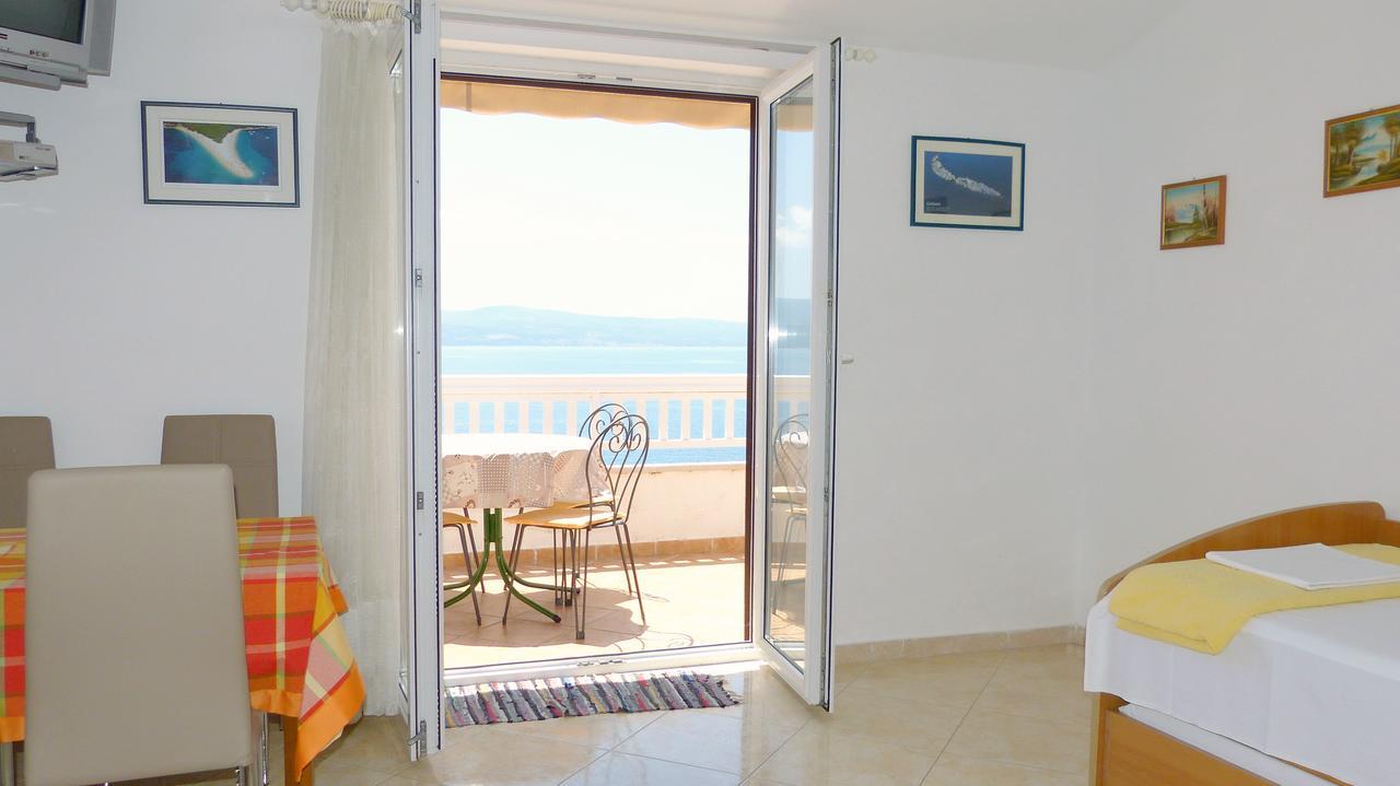 Beach Front Apartments Balica Rat Omis Exterior photo